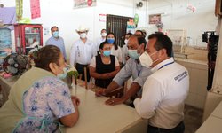 Mejoras en el drenaje del mercado de Rioverde, petición de locatarios