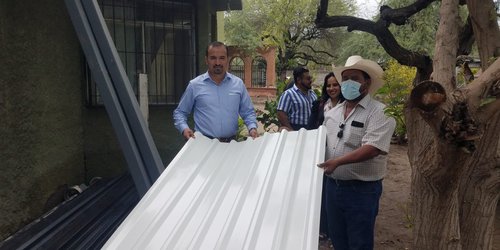 Avanza obra de techado del lienzo charro de la comunidad San Francisco
