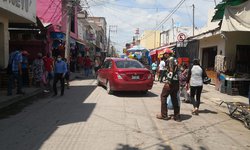 Reabre tianguis dominical de Rioverde