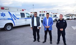 Ambulancias “guardadas” de anterior gobierno van a municipios