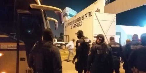 Trasladan a reos de La Libertad al penal de La Pila