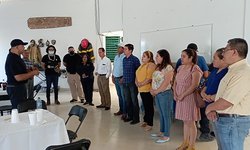 Integrantes del Cabildo visitaron la base operativa de Bomberos de CDFDZ
