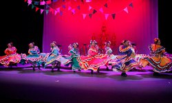 Regresan las presentaciones “¡Viva México! Noches de Folclor” al Centro de Difusión Cultural