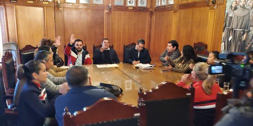 Municipios con más de 40 mil habitantes, obligados a transmitir sesiones de Cabildo en vivo