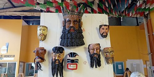 Museo de la Máscara de SLP monta exposición en Presidencia Municipal de CDFDZ