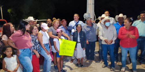 Inauguran construcción de línea y red de distribución eléctrica en localidad Santa Rosa 2
