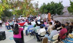 Beneficiados con la estrategia de comités vecinales, familias de la colonia Ilusión e Independencia
