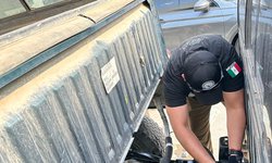 Aseguran armas de fuego transportadas en tanque de gasolina en SLP