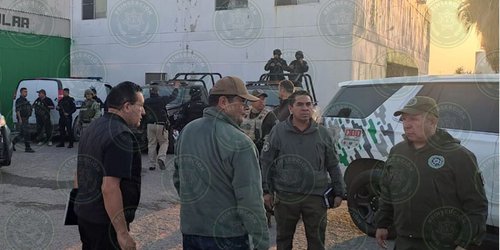 Trasladan 27 personas privadas de su libertad de SLP a penales federales