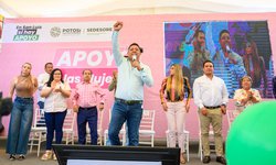 Ricardo Gallardo inaugura primera clínica rosa de la Zona Metropolitana