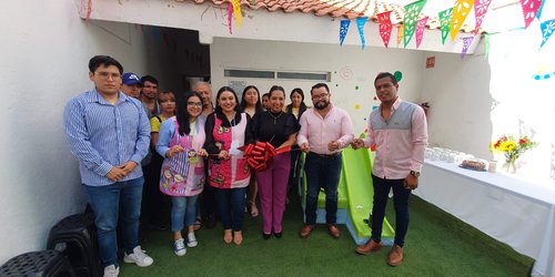 Preescolar Bilingüe de calle Gallardo #4 A en el centro de Rioverde fue inaugurado por el regidor Édgar Vázquez Alonso