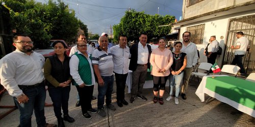Arnulfo Urbiola conformó el Comité de Salud número 21 en Residencial Centenario