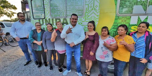 En Adjuntas, agradecen obras y apoyos al alcalde, Arnulfo Urbiola