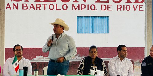 Familias de San Bartolo, respaldan al presidente de Rioverde Arnulfo Urbiola