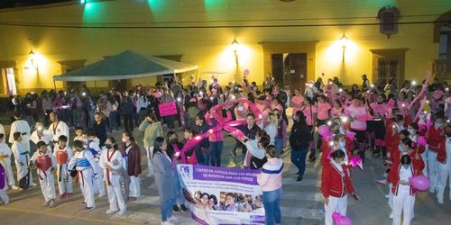 Ciudad Fernández se une a la Lucha Contra el Cáncer de Mamá en el Mes Rosa