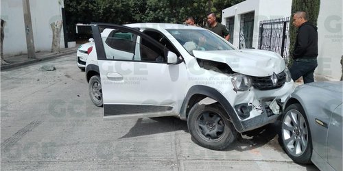 División Caminos frustra robo de vehículo en la zona metropolitana de SLP