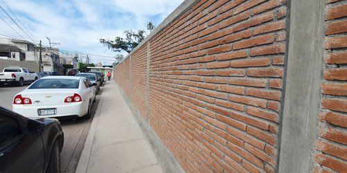Inauguraron construcción de barda perimetral de la preparatoria Ignacio Manuel Altamirano