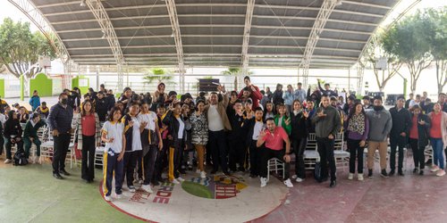 Reto de Valores reúne a más de 300 jóvenes rioverdenses en el Campo Ferrocarrilero.