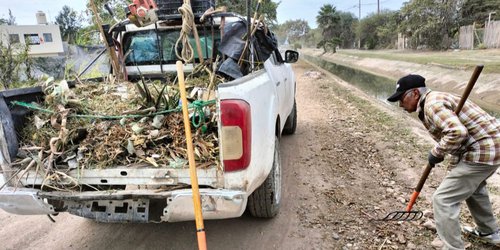 Comienza limpieza de los canalitos en Ciudad Fernández, previo a la Semana Santa