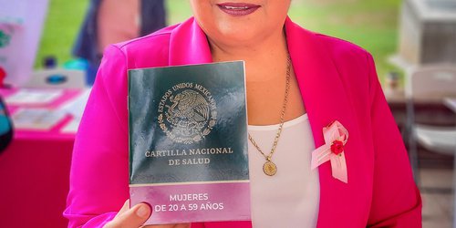 Inicia la campaña de prevención contra el cáncer de mama "Tómatelo a pecho" en CDFDZ
