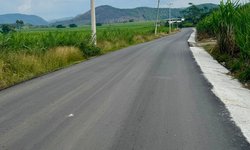 Ya está el camino de 8 km de entronque de carretera 70 a Tambaca