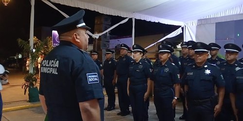 Policías de Ciudad Fernández tendrán seguro de vida, anuncia alcalde Loredo