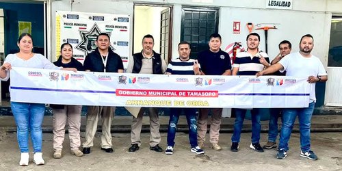Rehabilitan  edificio de Seguridad, Rastro municipal y plaza cívica  en Tamasopo