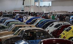 Con más de 10 mil asistentes, el Estado celebró el Día Nacional del Auto Antiguo