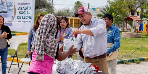 Inauguran nuevo punto de venta de leche Liconsa en Santa María de los Llanitos