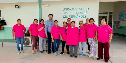 El Ayuntamiento de CDFDZ apoya al Grupo de Adultos Mayores "Nuevo Amanecer" con equipamiento deportivo