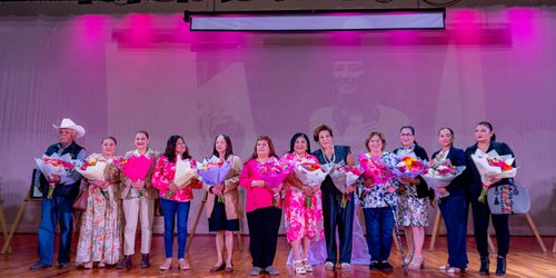Reconocen labor de expresidentas del DIF de CDFDZ con homenaje en exposición fotográfica