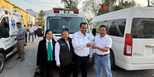 Gobierno del Estado dona ambulancia a Ciudad Fernández