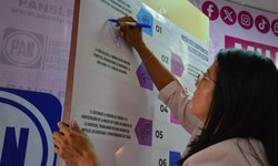 Mujeres panistas signan decálogo de compromisos