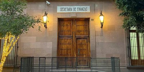 Finanzas emprende acciones contra el coyotaje, corrupción y malas prácticas administrativas