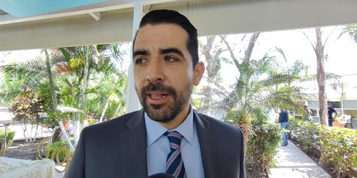 Antidemocrático y totalitario no pagar a regidores en Rioverde