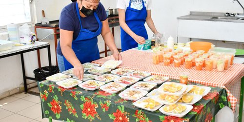 SLP apuesta por alimentos saludables en las escuelas