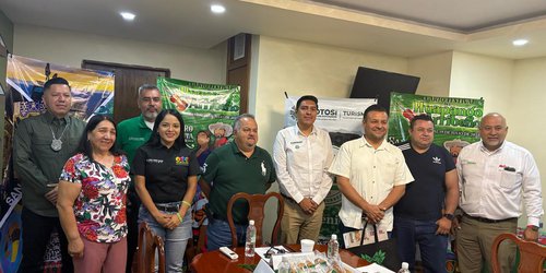 Toman protesta al Consejo Municpal de Turismo en San Ciro