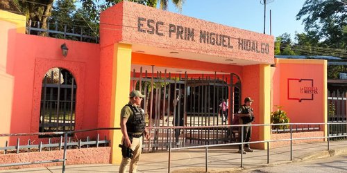 Seguridad y vigilancia continua en planteles educativos  durante temporada vacacional