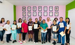 Certifican a 29 personas que tomaron cursos de masaje deportivo y herbolaria