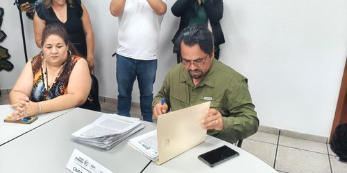 Alcalde Loredo firma convenio para capacitación de policías con recursos estatales y federales