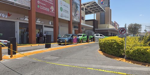 Frustran intento de asalto en plaza Citadina tras retiro bancario
