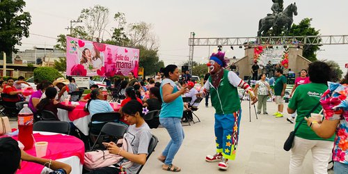 Gran festival del Día de las Madres en El Refugio reúne a cientos de mamás fernandenses
