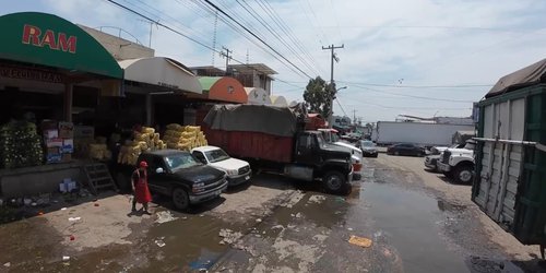 Locatarios de Abastos celebran obras de Ricardo Gallardo