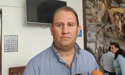 Regidor de MC participa en primera reunión de la Comisión de Migración.