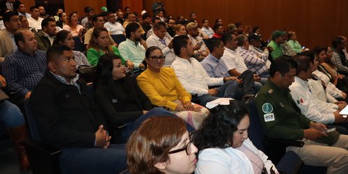 Reconocen a municipios comprometidos con la protección animal