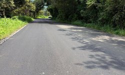 Avanza rehabilitación del camino Agua Buena-Tambaca con un 85% de progreso.