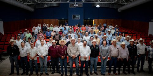 Autoridades federales, estatales y municipales coordinan acciones contra el gusano barrenador del ganado en CDFDZ