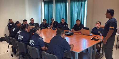 Inicia aumento gradual del sueldo a policías de CdFdz, hasta del 30%