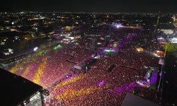 Don Omar tuvo el concierto más multitudinario de su carrera en la FENAPO