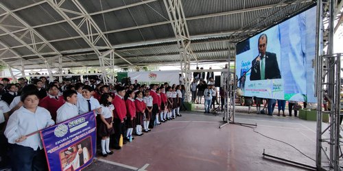 Inicia ciclo escolar 2025-2026 con ceremonia regional en Rioverde